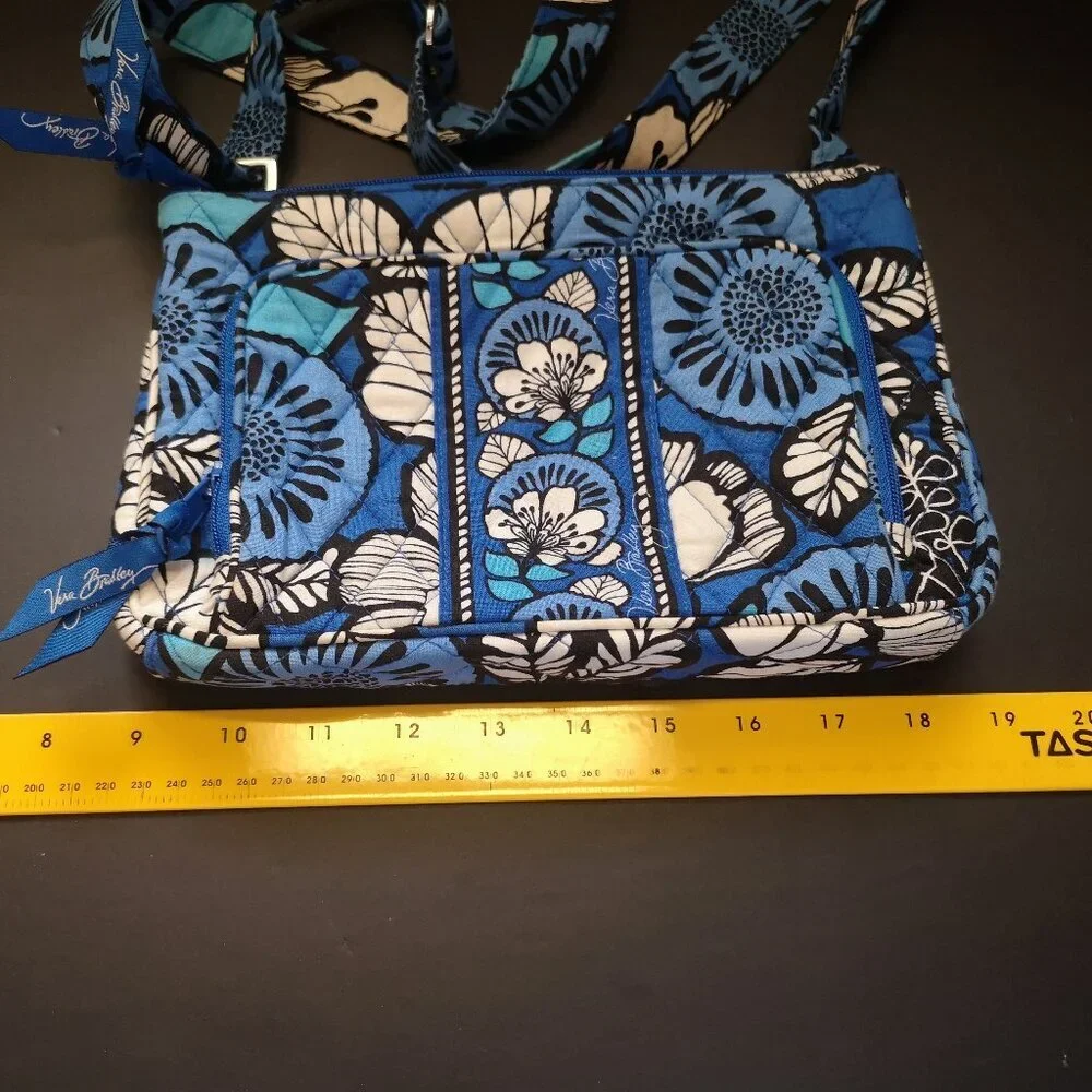 Vera Bradley Crosstown Adjustable Strap Crossbody/Shoulder Bag Blue Bayou Print - Picture 9 of 12
